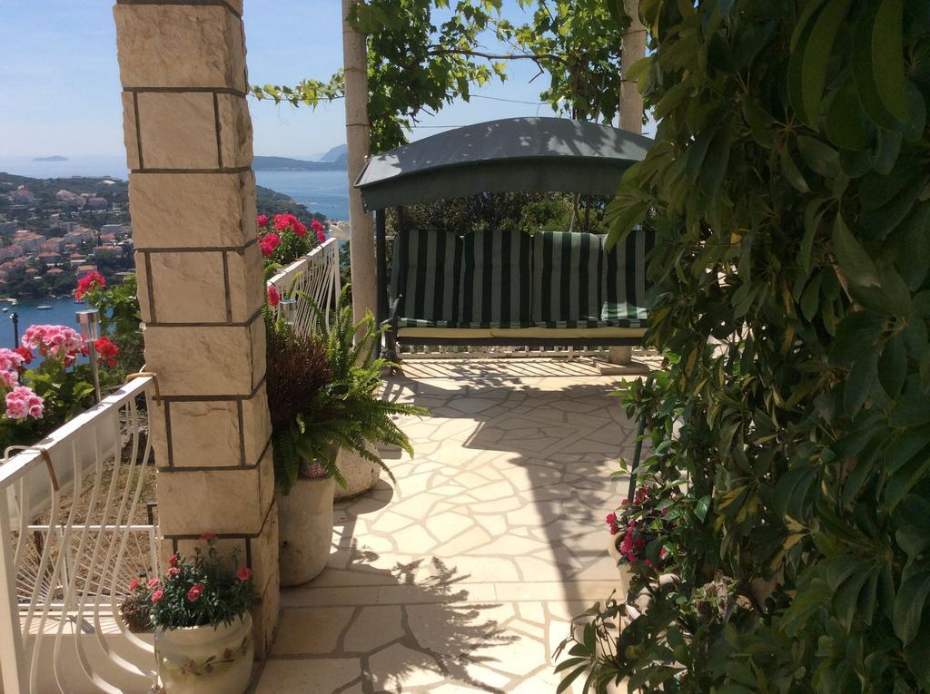 Guest House Taira Дубровник Екстериор снимка