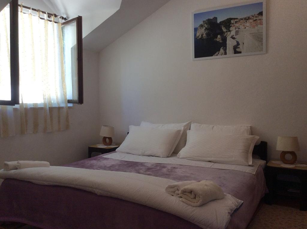 Guest House Taira Дубровник Екстериор снимка