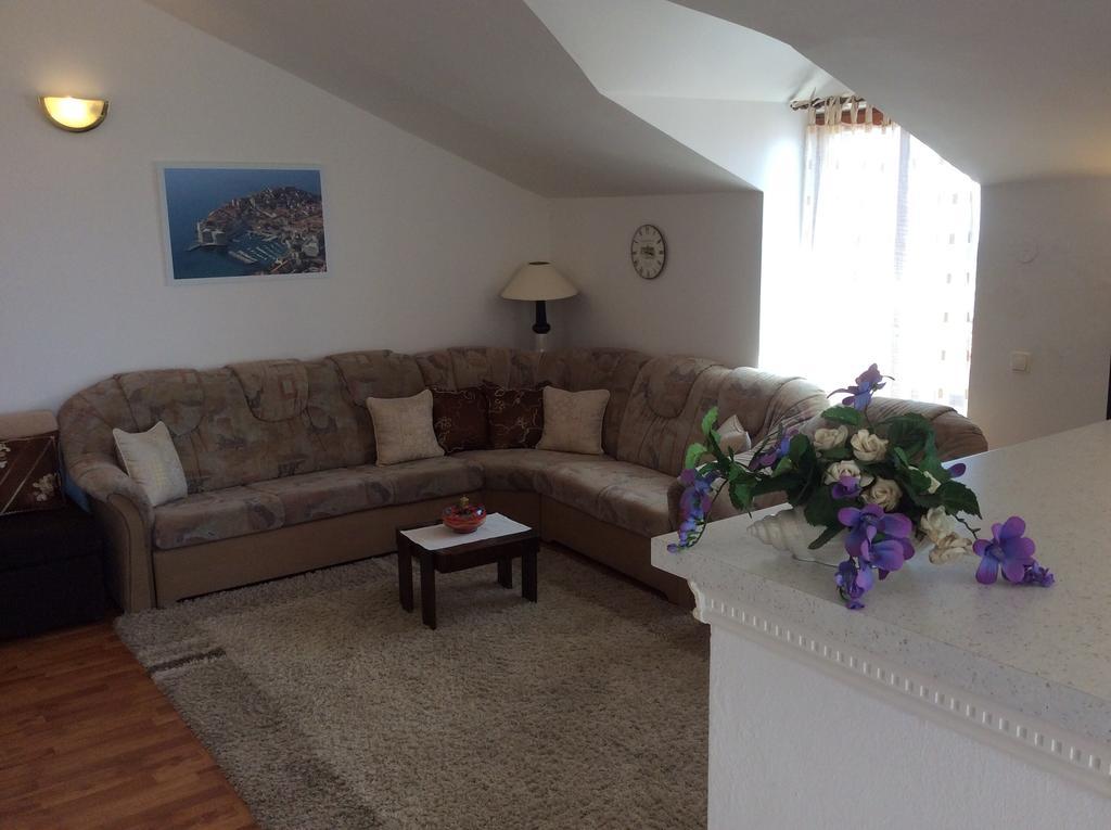 Guest House Taira Дубровник Екстериор снимка