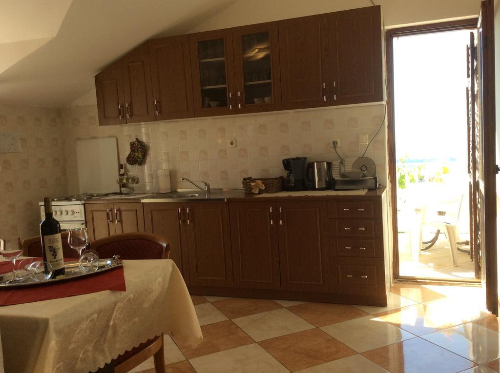 Guest House Taira Дубровник Екстериор снимка